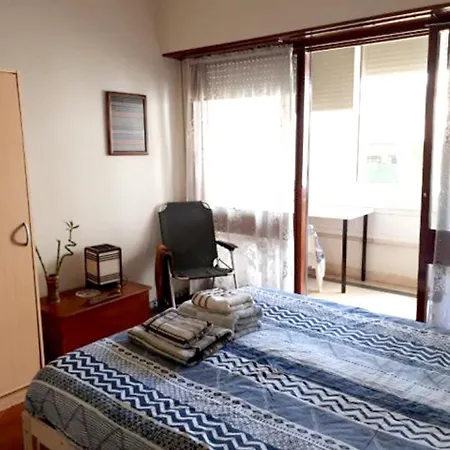 Rua Do Lobito * باريد